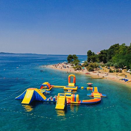 Apartment Sara With Seaview Petrcane Εξωτερικό φωτογραφία